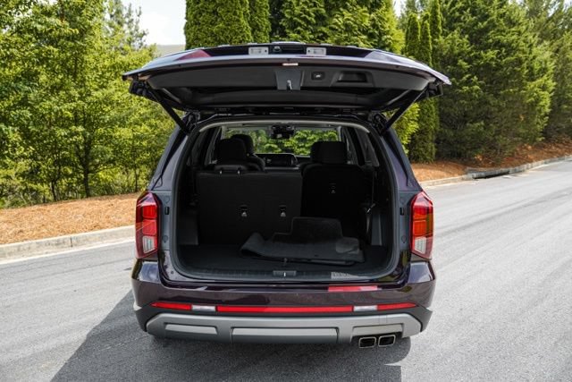 Used 2023 Hyundai Palisade Limited FWD image 19