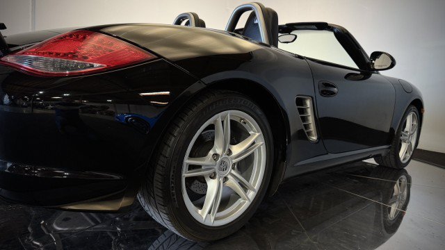 Used 2011 Porsche Boxster RWD image 24