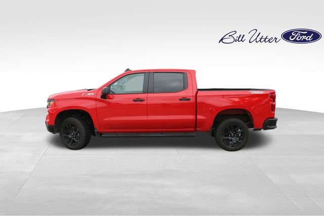 Used 2025 Chevrolet Silverado 1500 Custom Trail Boss AWD/4WD image 8