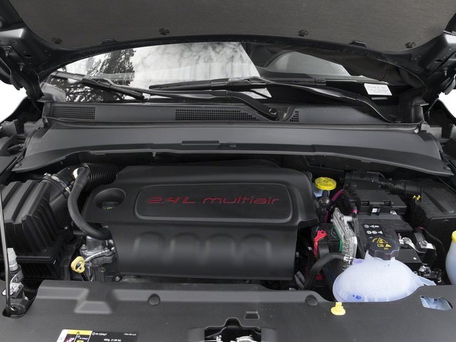 Certified 2018 Jeep Compass Latitude w/ Cold Weather Group image 13