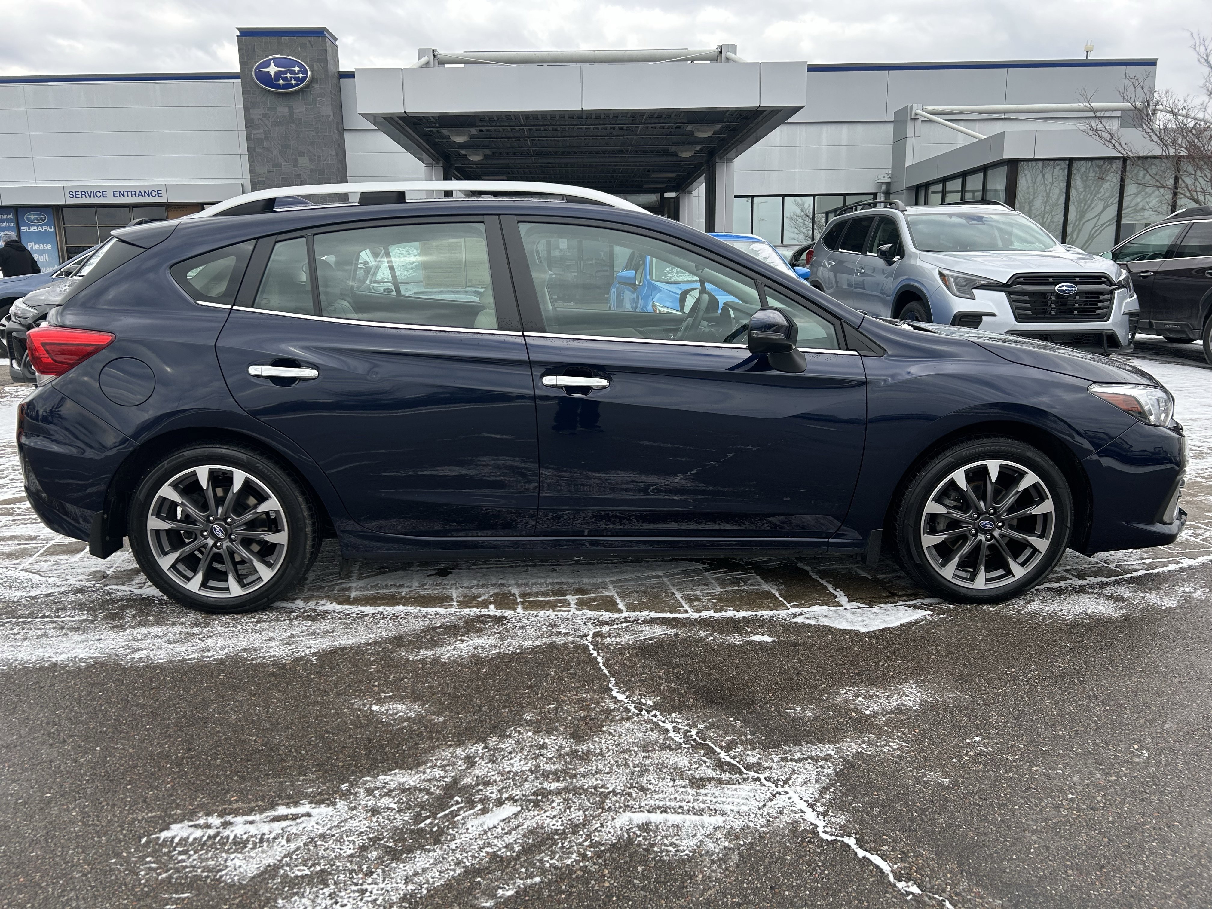 Used 2020 Subaru Impreza 2.0i Limited image 8