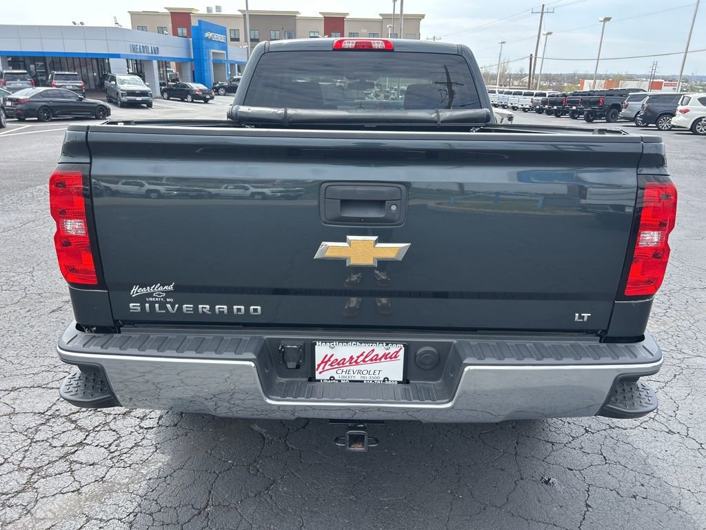 Used 2017 Chevrolet Silverado 1500 LT AWD/4WD image 6
