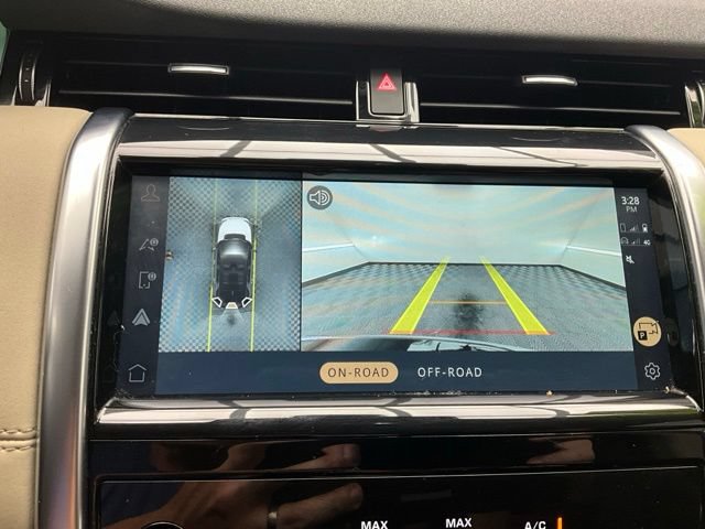 Used 2021 Land Rover Discovery Sport SE AWD/4WD image 5