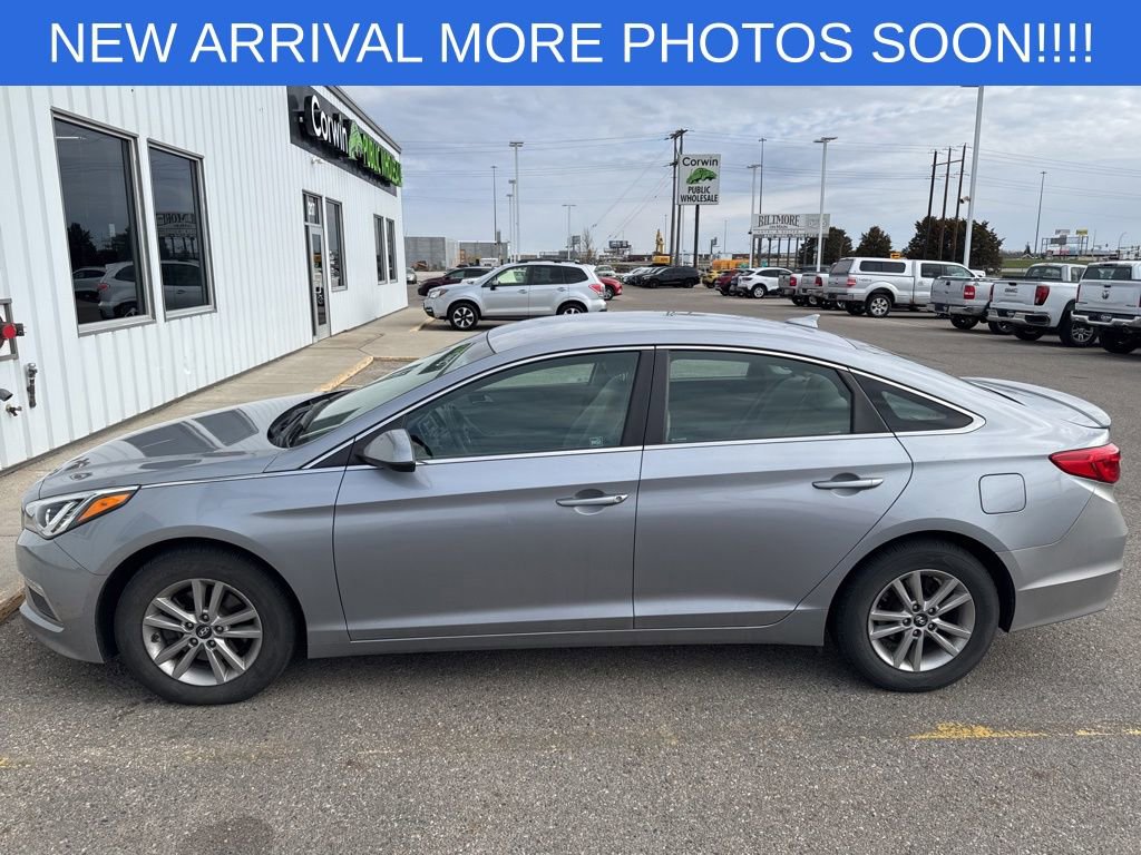 Used 2015 Hyundai Sonata SE FWD image 5
