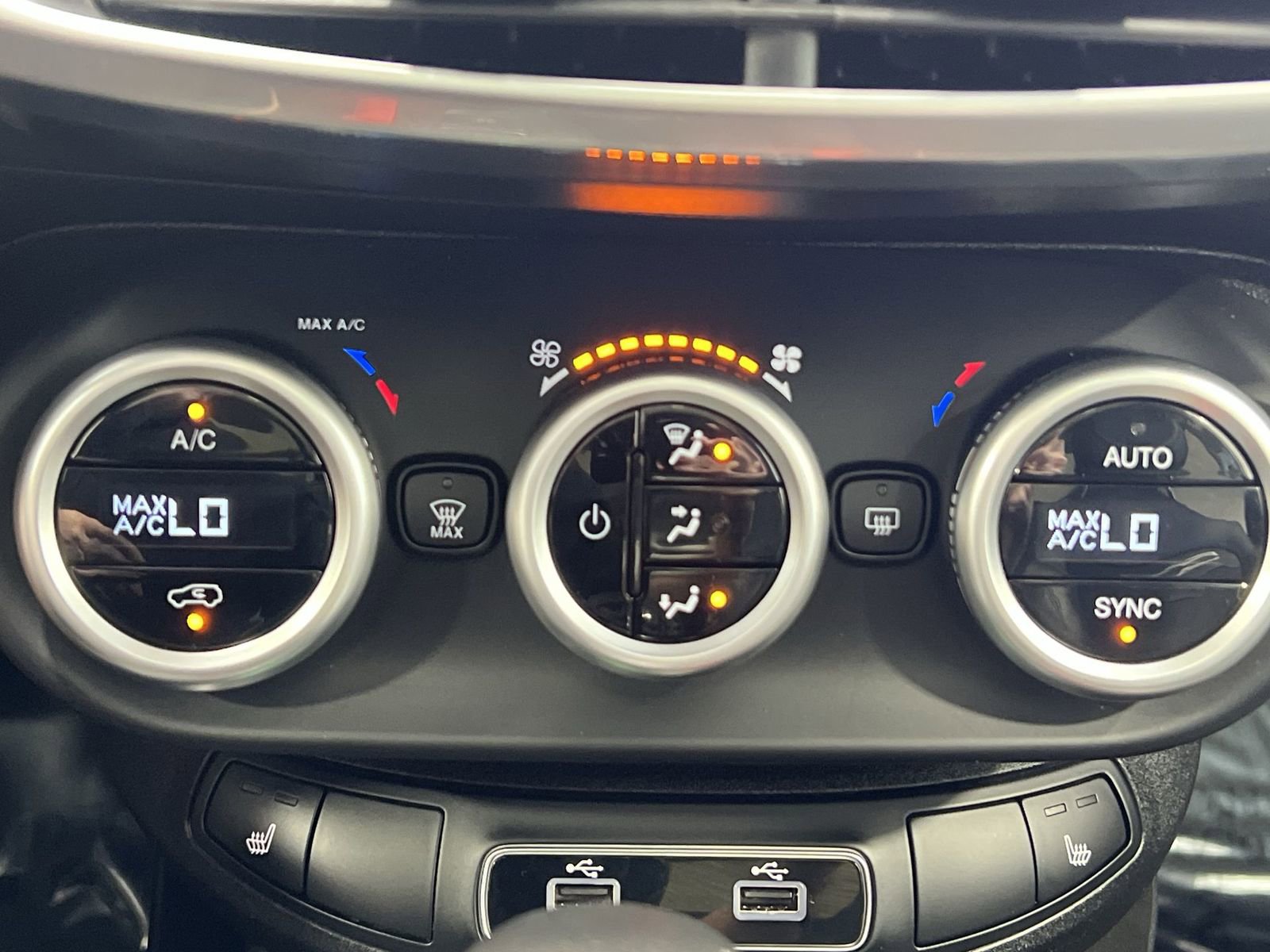 Used 2021 FIAT 500X Trekking w/ Trekking Value Package AWD/4WD image 19