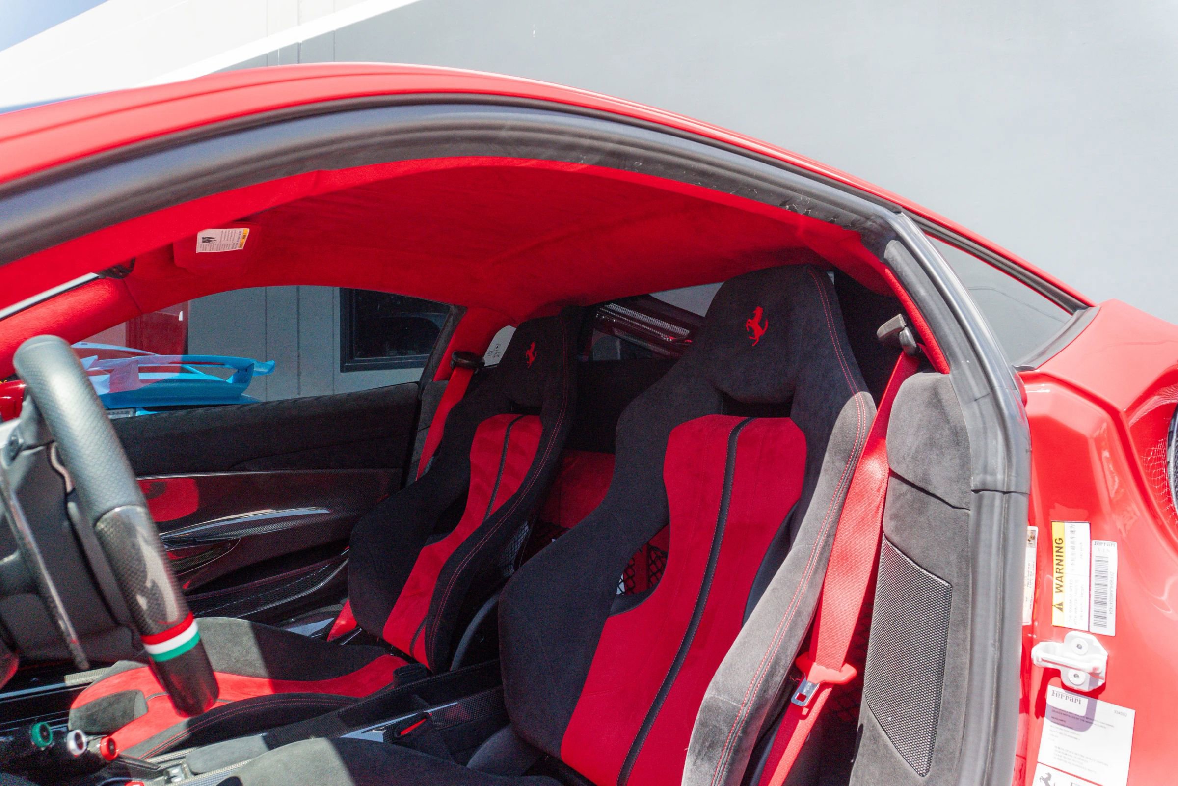 Used 2019 Ferrari 488 Pista Coupe RWD image 10