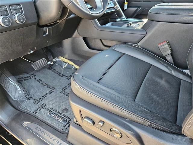 New 2026 GMC Sierra 2500 Denali w/ Denali Reserve Package image 4
