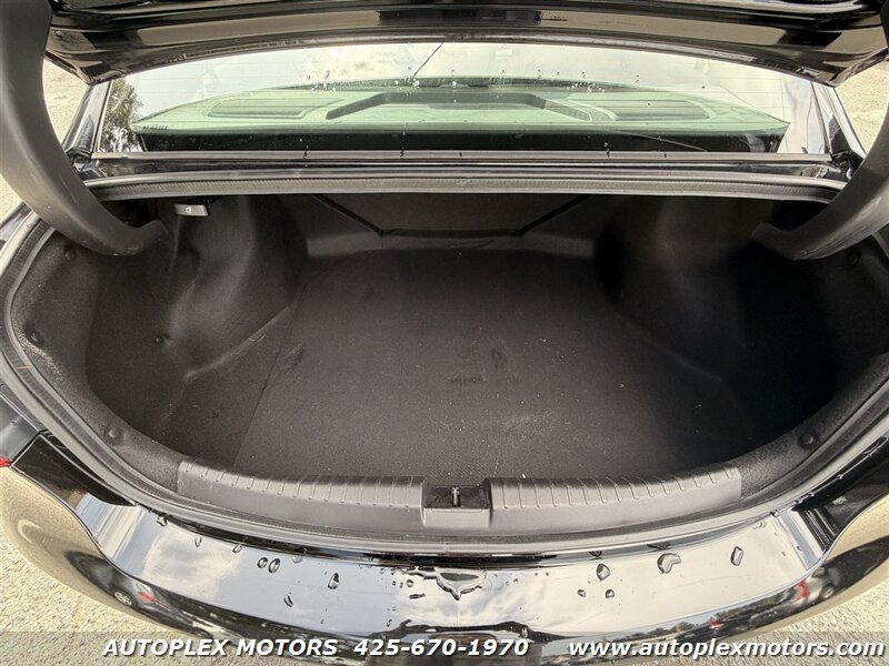 Used 2019 Acura ILX FWD image 21