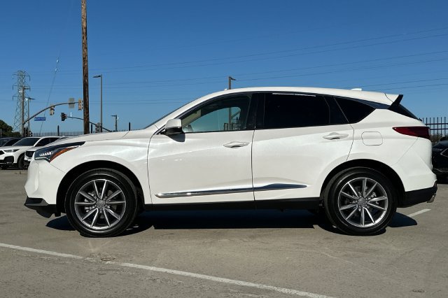 Used 2023 Acura RDX w/ Technology Package FWD image 7