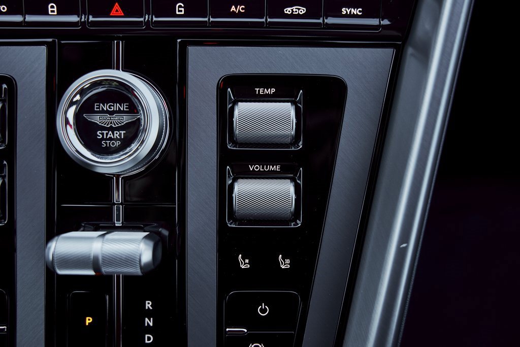 Used 2024 Aston Martin DB12 image 53