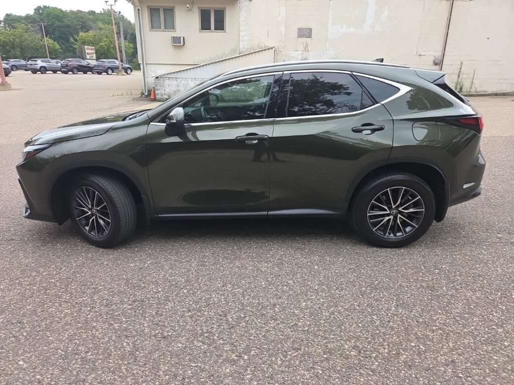 Used 2024 Lexus NX 350 AWD image 8