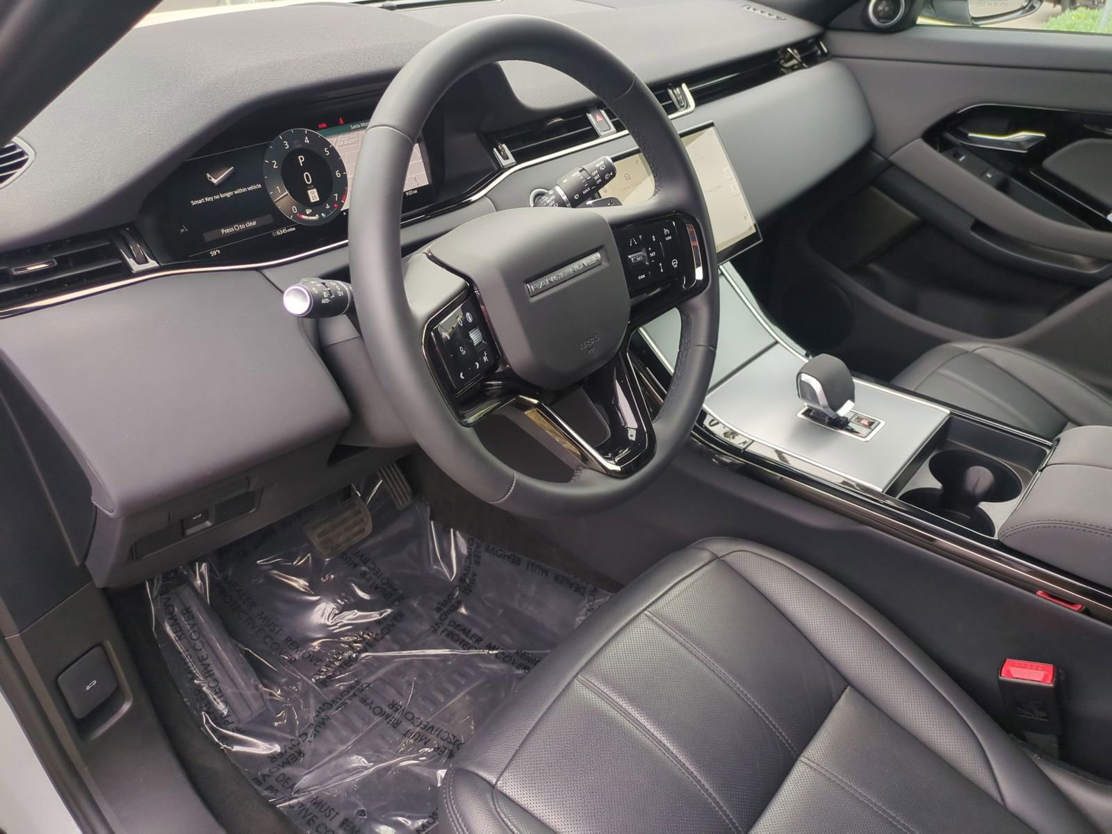 Used 2025 Land Rover Range Rover Evoque S image 16