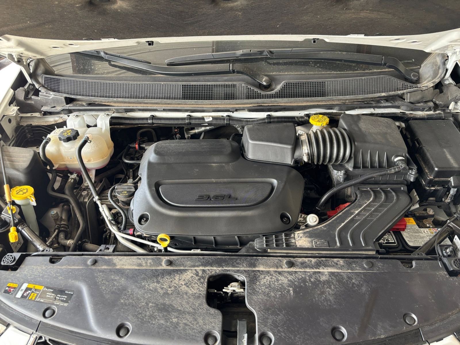 Used 2024 Chrysler Pacifica Touring-L image 35