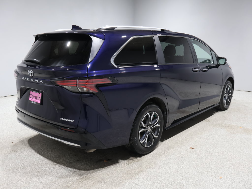Used 2026 Toyota Sienna Platinum AWD/4WD image 2