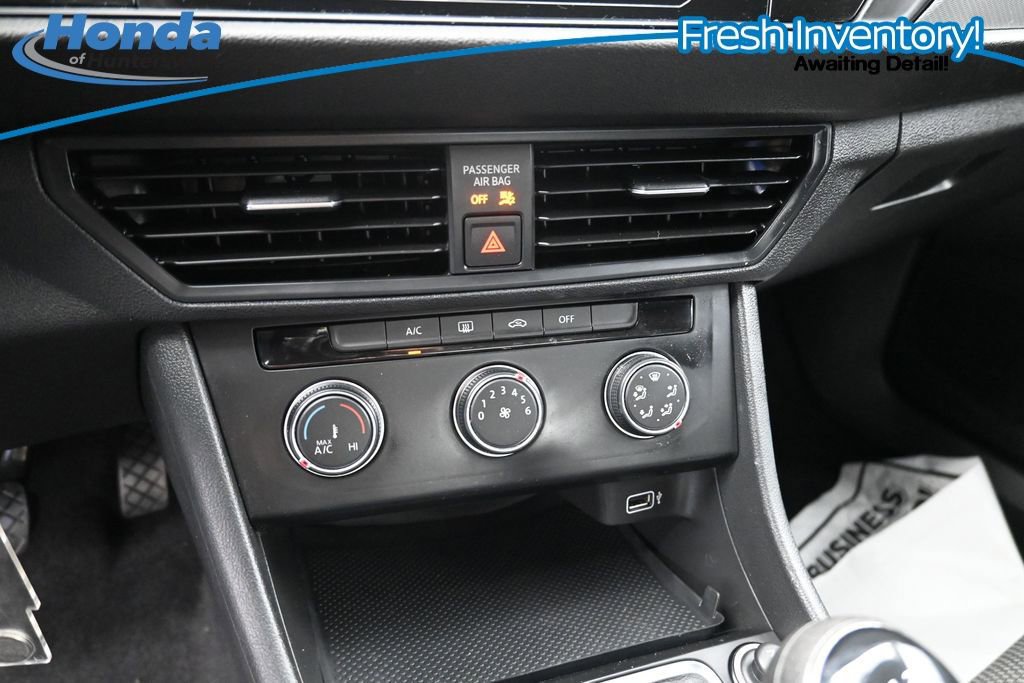 Used 2019 Volkswagen Jetta S FWD image 20