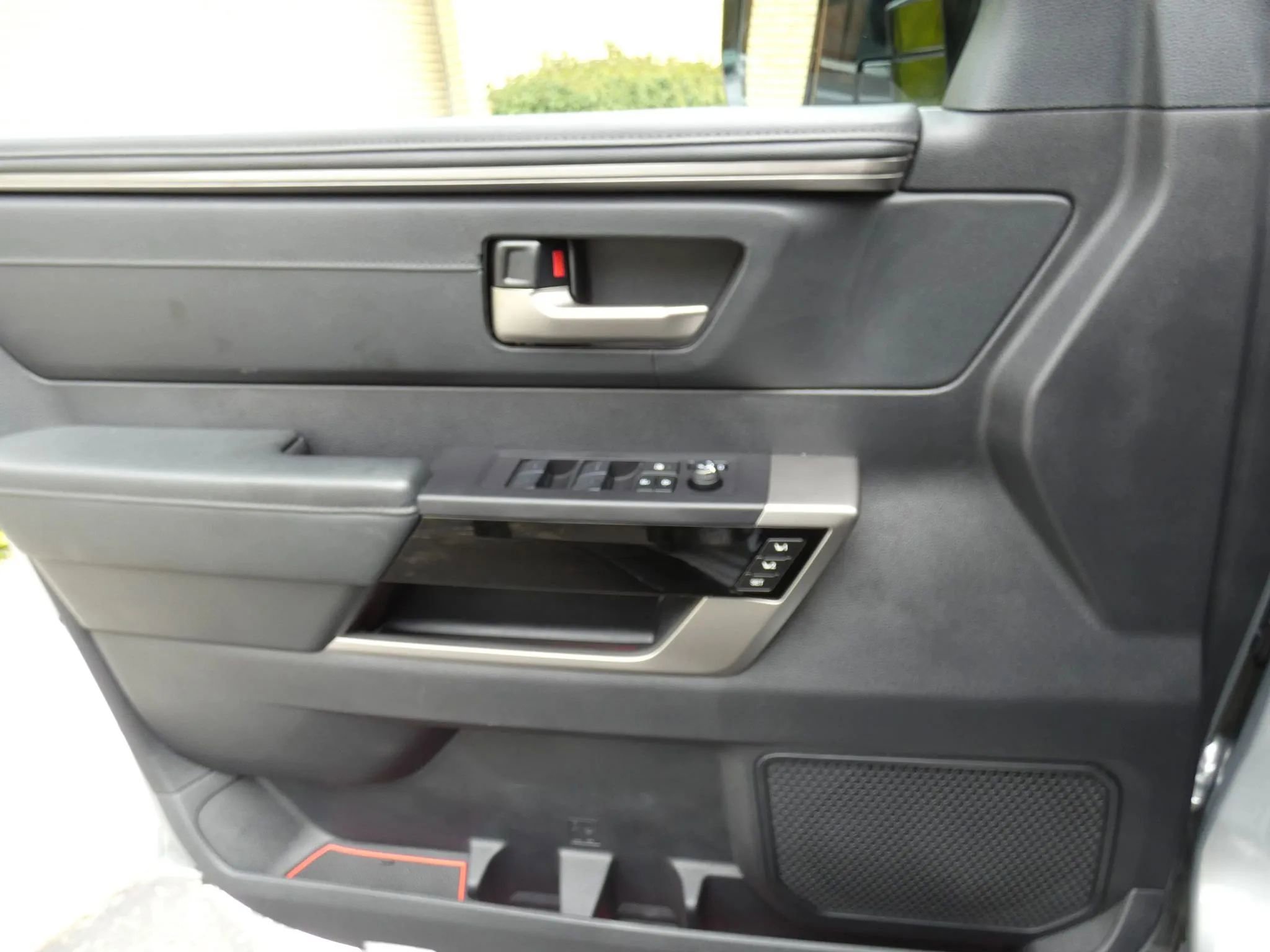 Used 2024 Toyota Tundra Limited w/ TRD Off-Road Package image 50