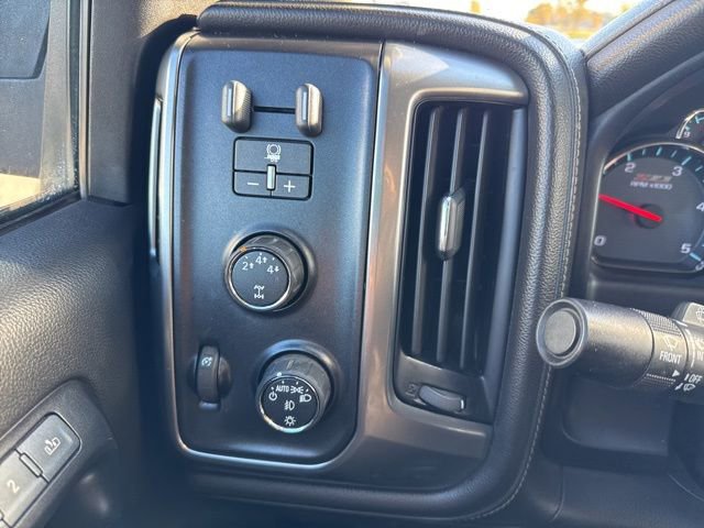 Used 2015 Chevrolet Silverado 2500 LTZ w/ Duramax Plus Package image 20