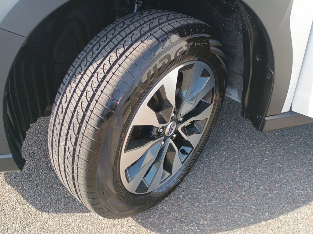 Certified 2025 Subaru Outback Touring image 10