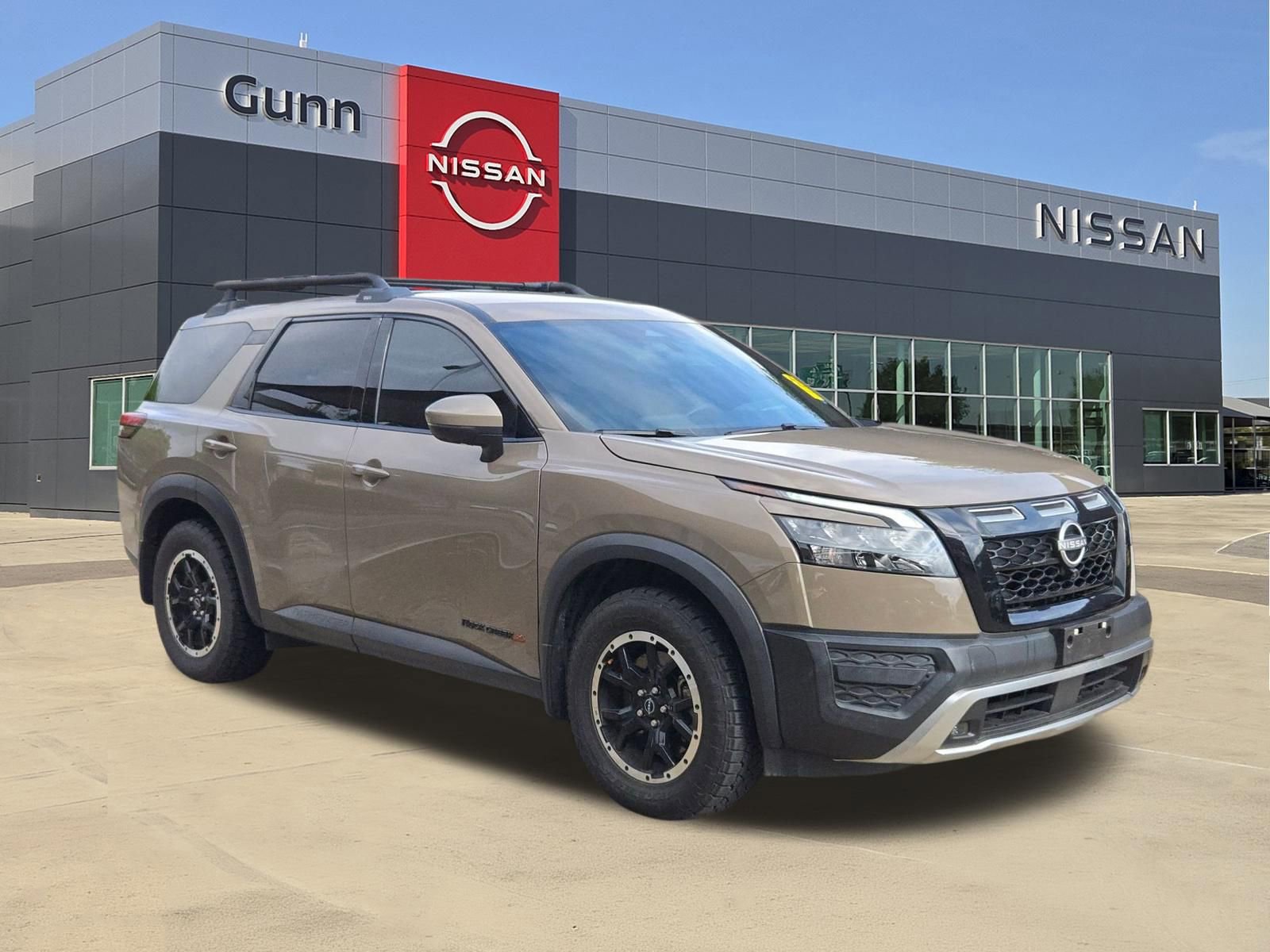 Used 2024 Nissan Pathfinder Rock Creek video 1