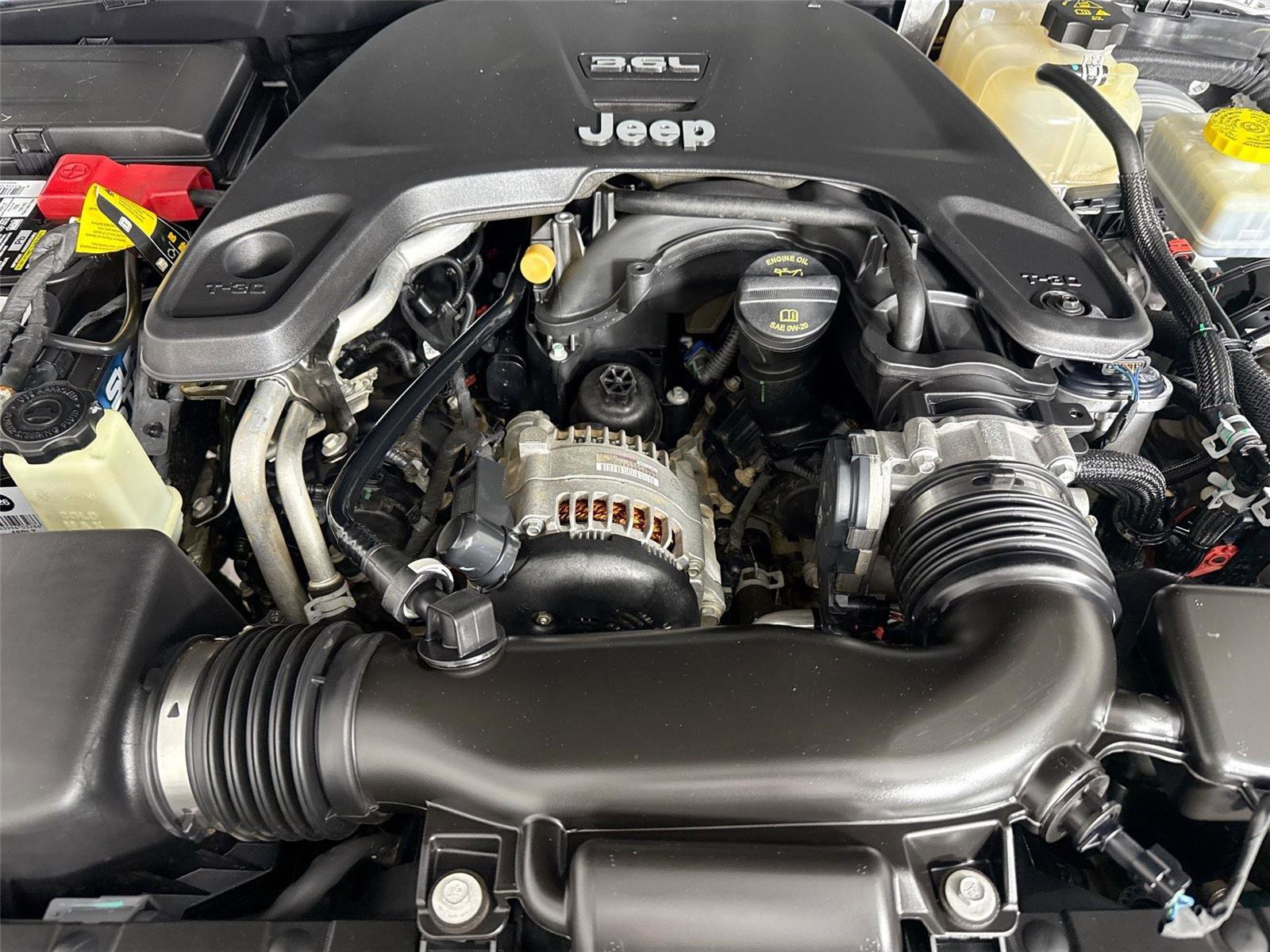 Used 2021 Jeep Wrangler Unlimited Rubicon AWD/4WD image 41