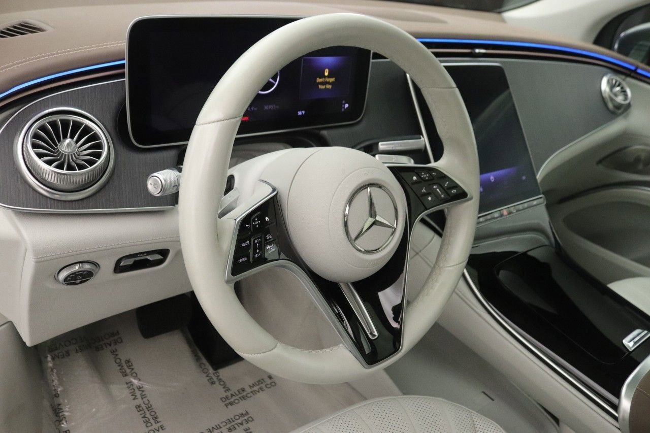 Certified 2023 Mercedes-Benz EQS 450+ SUV image 16