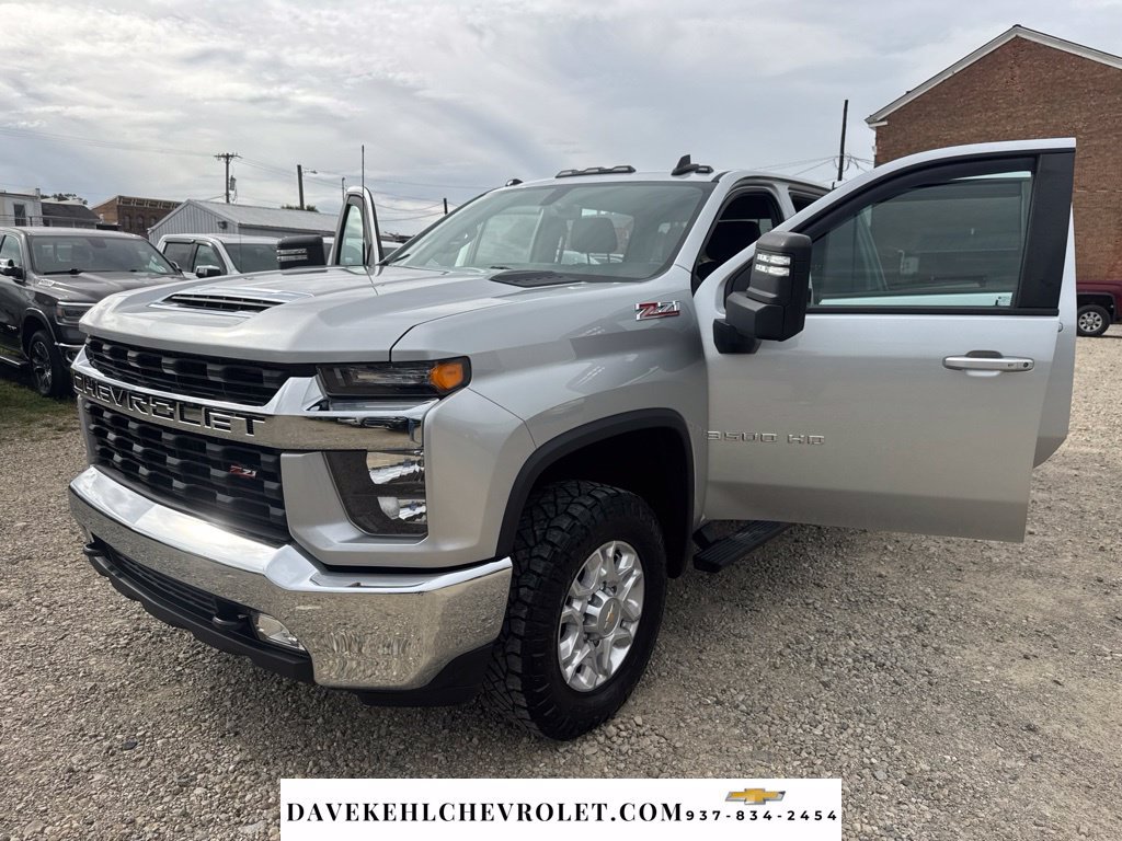 Used 2022 Chevrolet Silverado 3500 LT w/ Convenience Package AWD/4WD image 15
