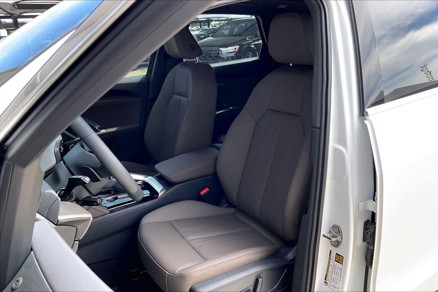 New 2026 Audi Q5 Premium Plus AWD/4WD image 9