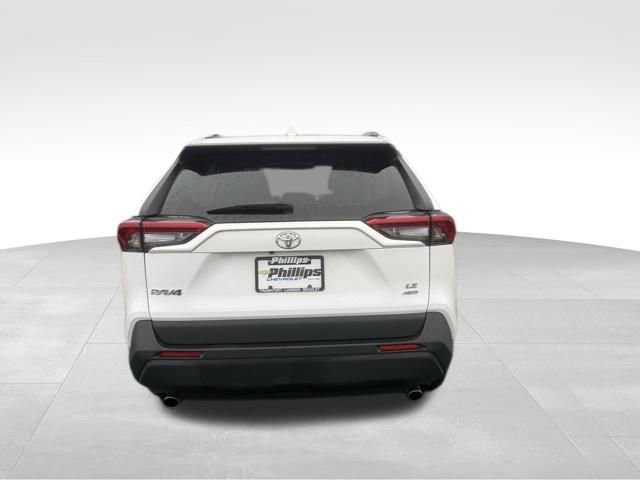 Used 2020 Toyota RAV4 LE w/ All Weather Liner Package image 13