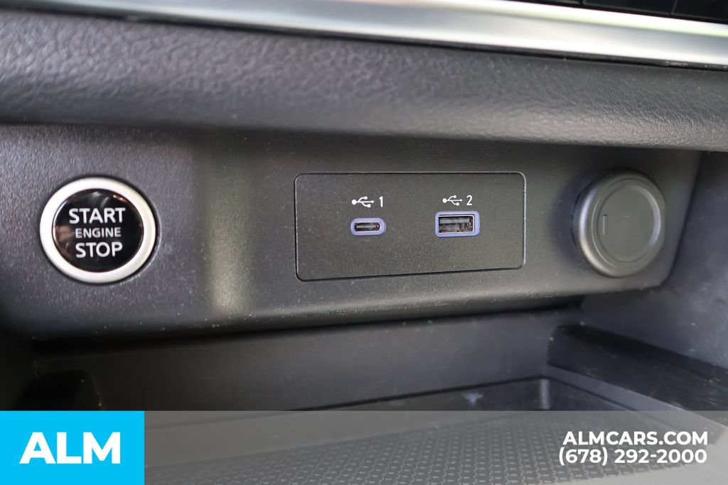 Used 2023 Nissan Rogue SV FWD image 31
