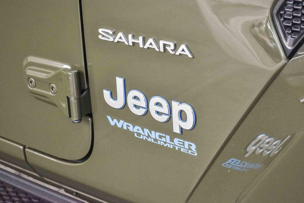 Used 2022 Jeep Wrangler Unlimited Sahara 4xe image 9