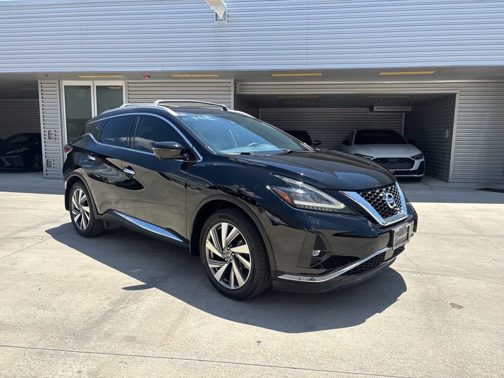 Used 2020 Nissan Murano SL w/ Cargo Package FWD image 3