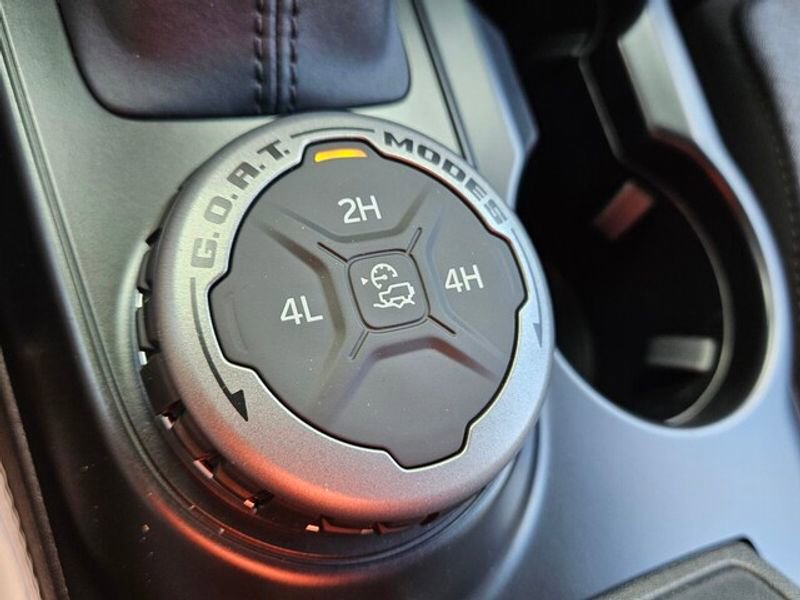 New 2025 Ford Bronco 2-Door image 20