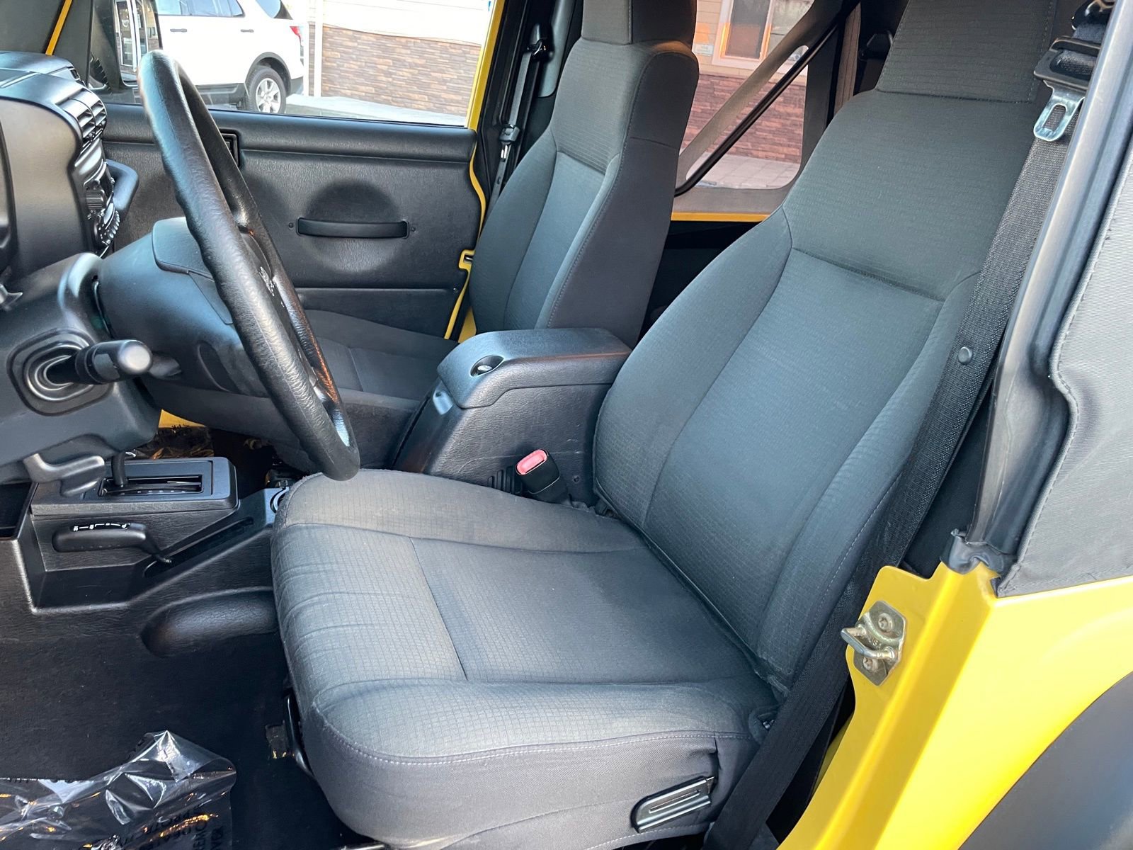 Used 2006 Jeep Wrangler X image 19