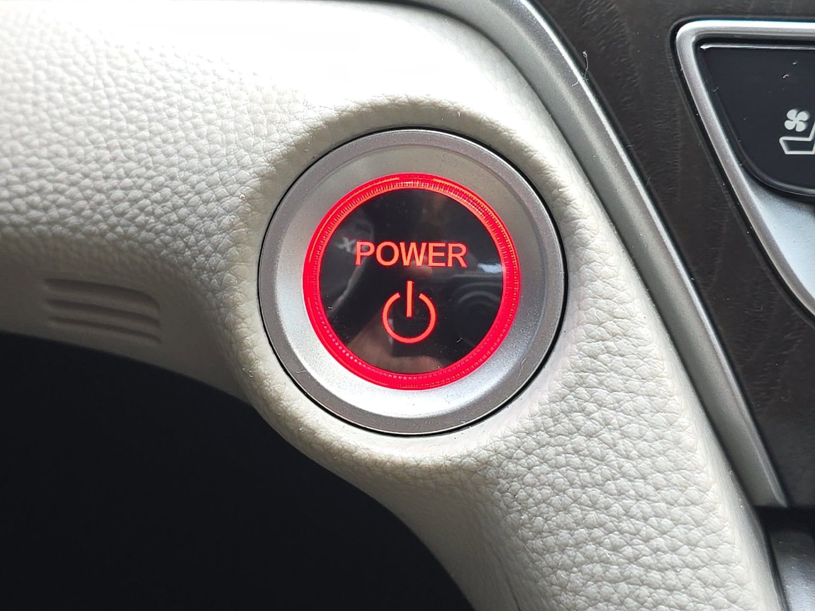 Used 2018 Honda Accord Touring image 21
