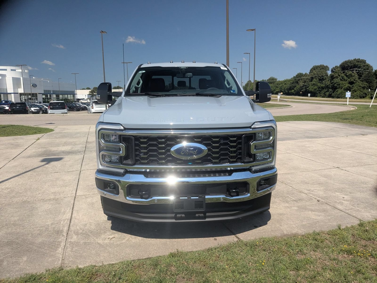 New 2026 Ford F350 Lariat w/ Lariat Ultimate Package AWD/4WD image 8