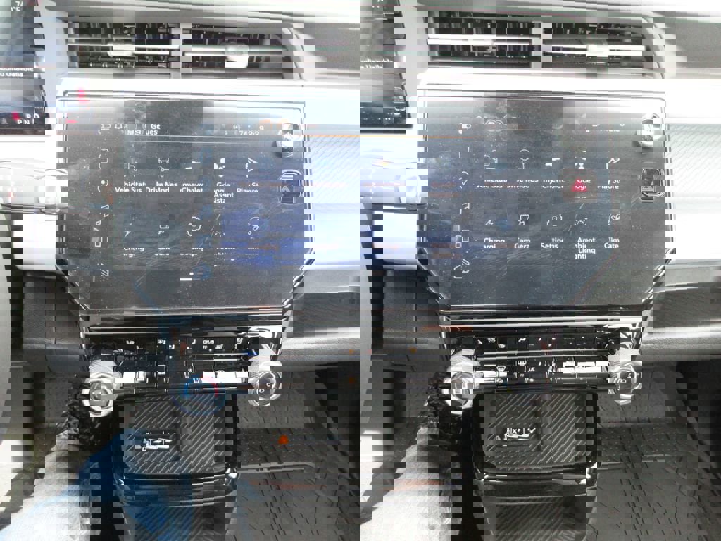 New 2027 Chevrolet Bolt RS FWD image 32