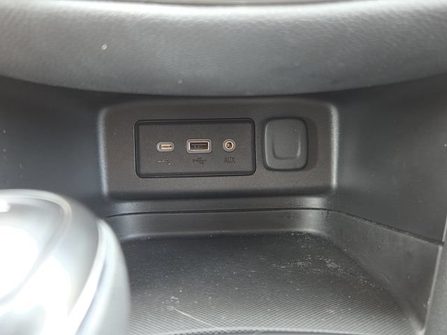 Used 2021 Chevrolet Equinox LT FWD image 33