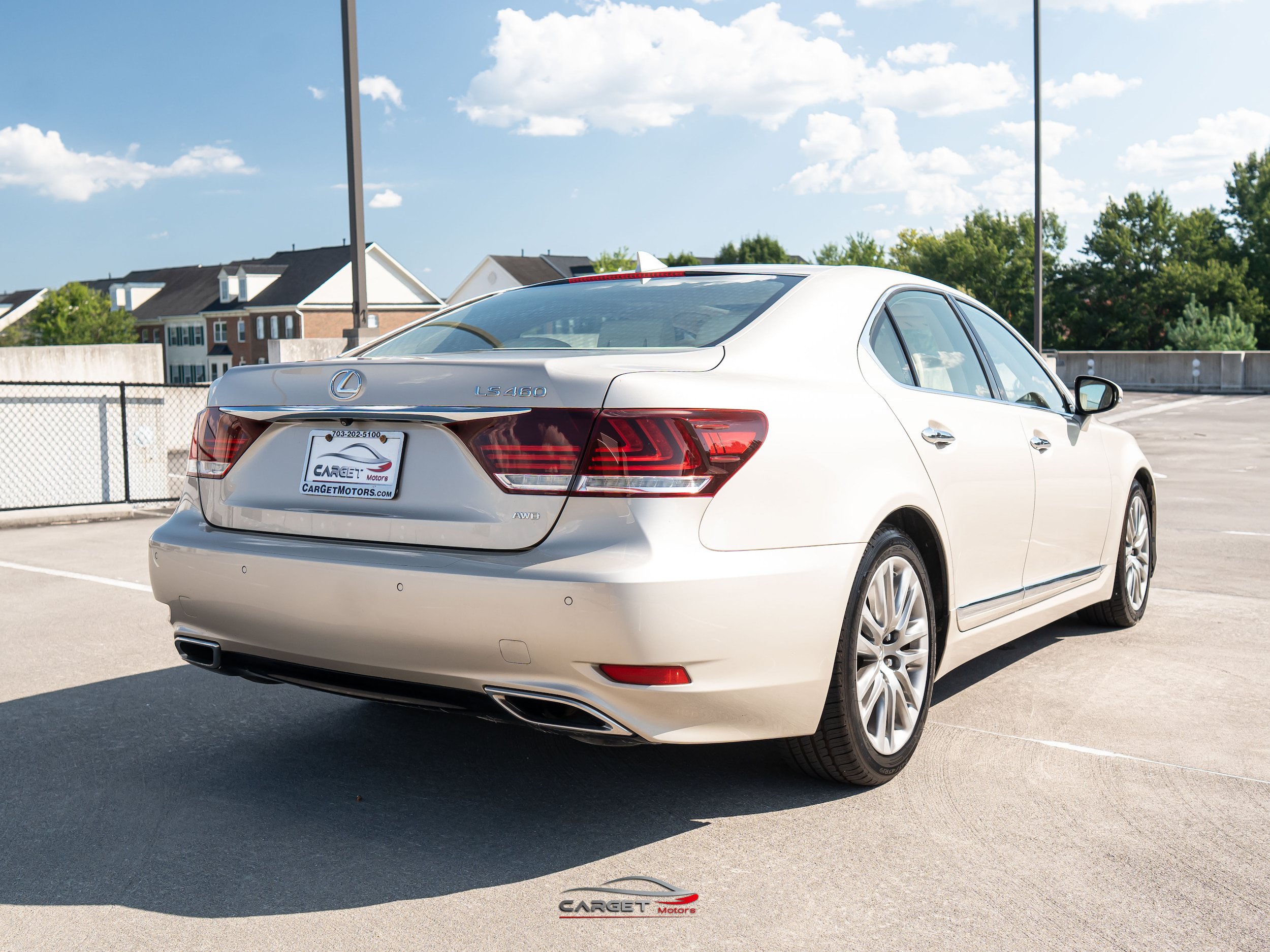 Used 2015 Lexus LS 460 AWD w/ Comfort Package image 7