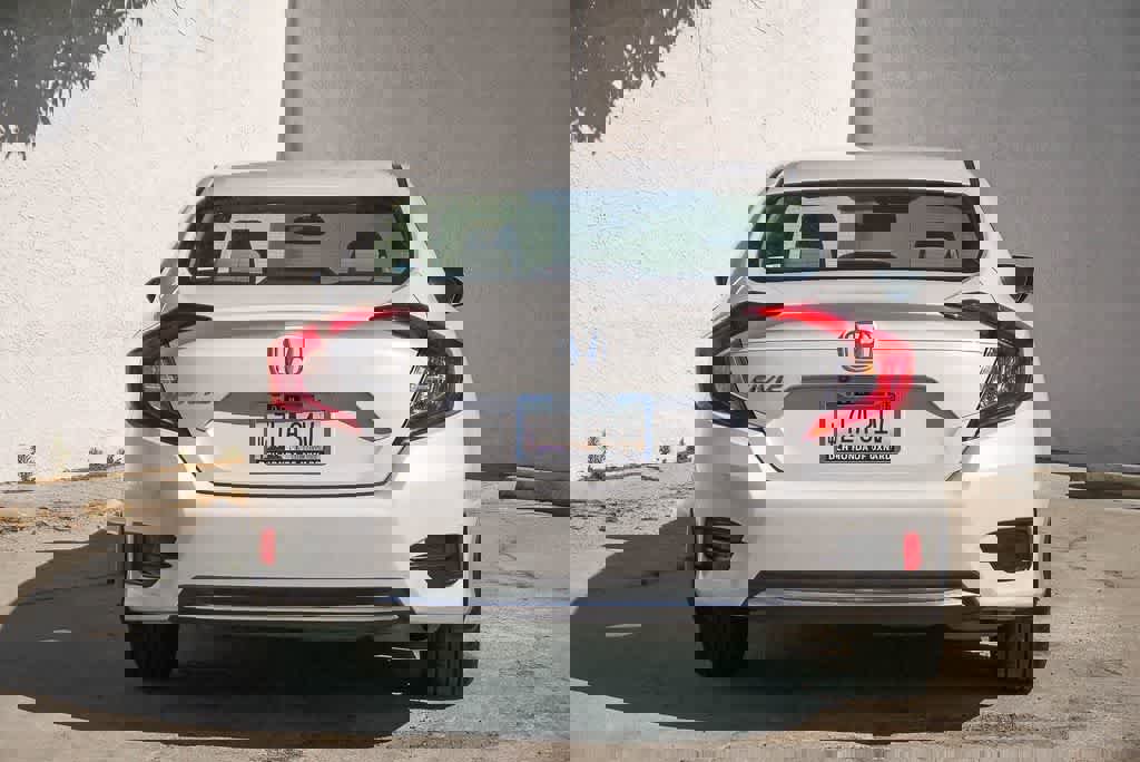 Used 2020 Honda Civic LX image 6