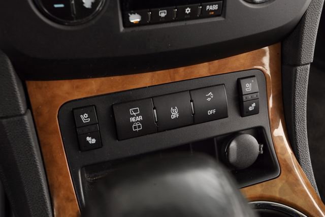 Used 2012 Buick Enclave Premium image 15