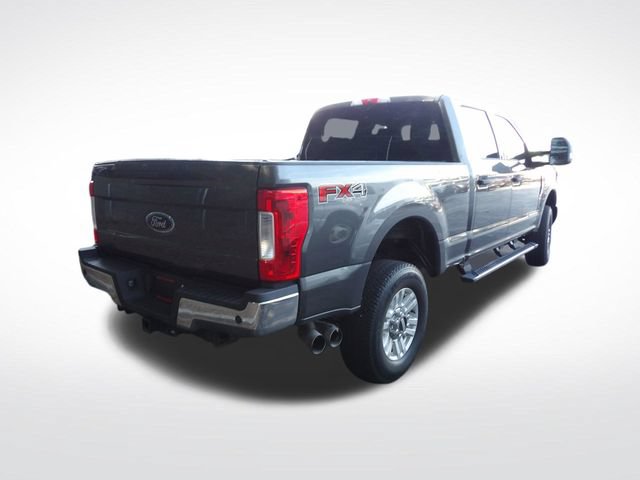 Used 2017 Ford F250 XLT w/ XLT Value Package AWD/4WD image 16