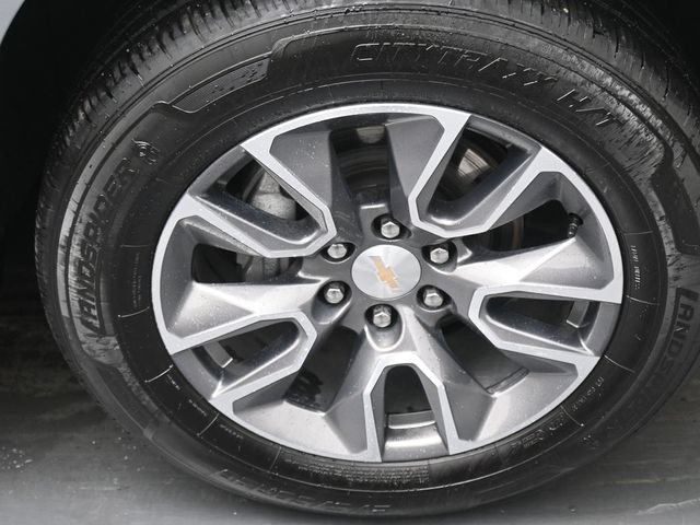 Used 2024 Chevrolet Tahoe LT w/ Luxury Package AWD/4WD image 38