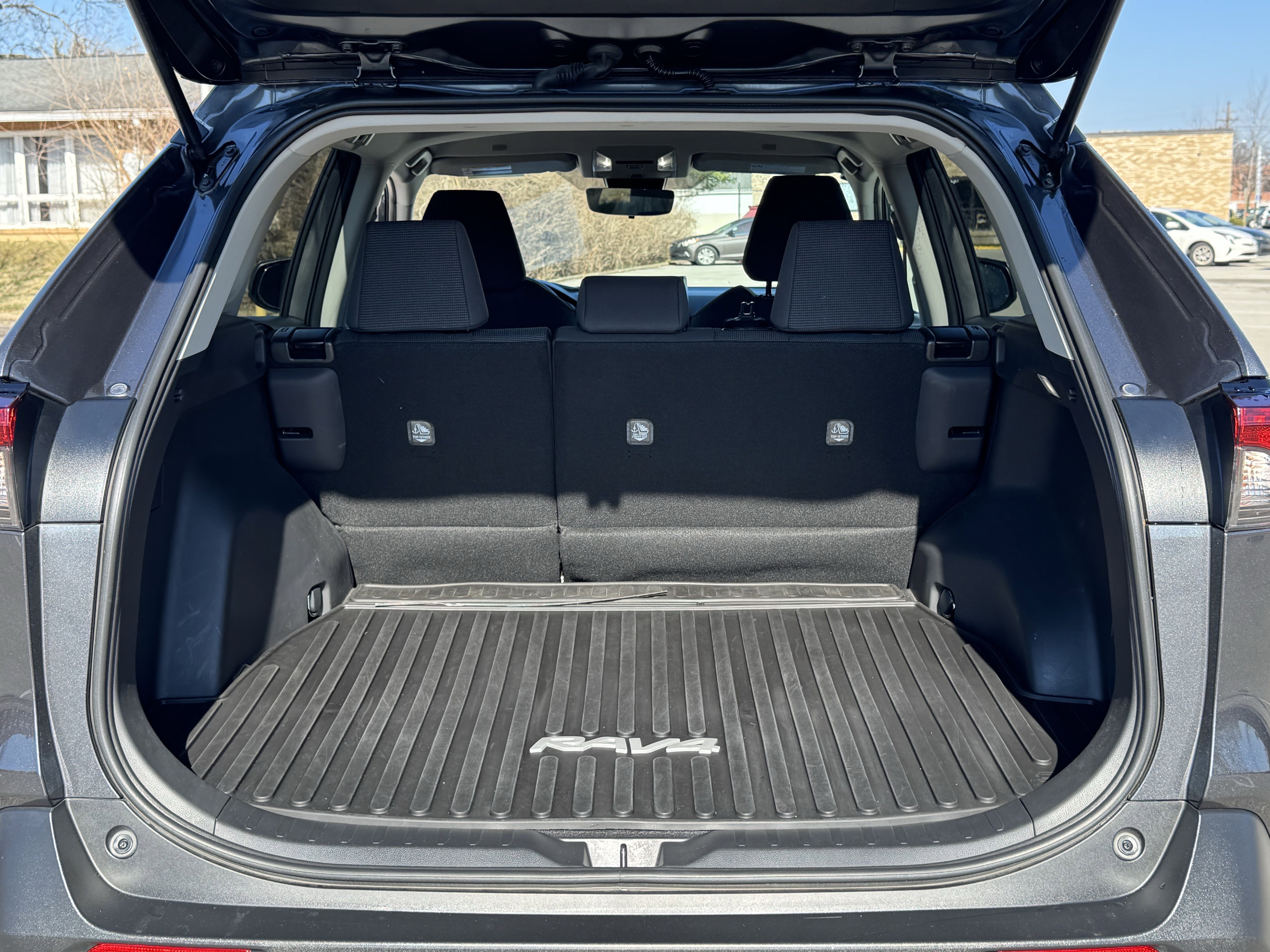 Used 2024 Toyota RAV4 LE image 14