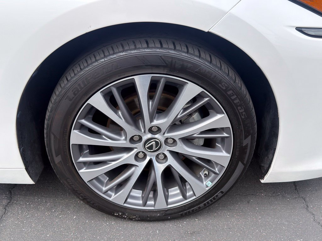 Used 2021 Lexus ES 250 w/ Premium Package AWD/4WD image 11