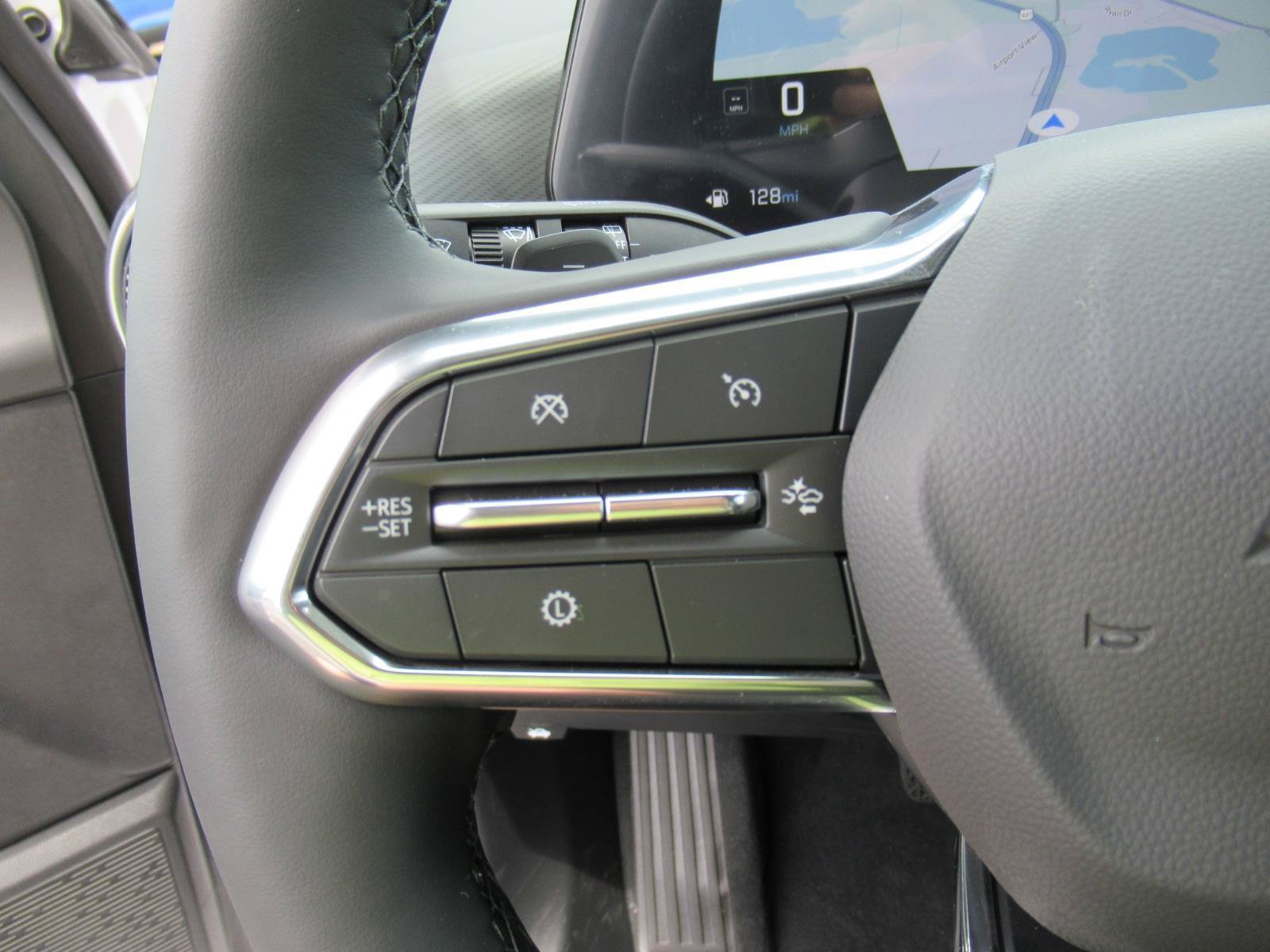 Used 2026 Chevrolet Equinox LT w/ Convenience Package II FWD image 23