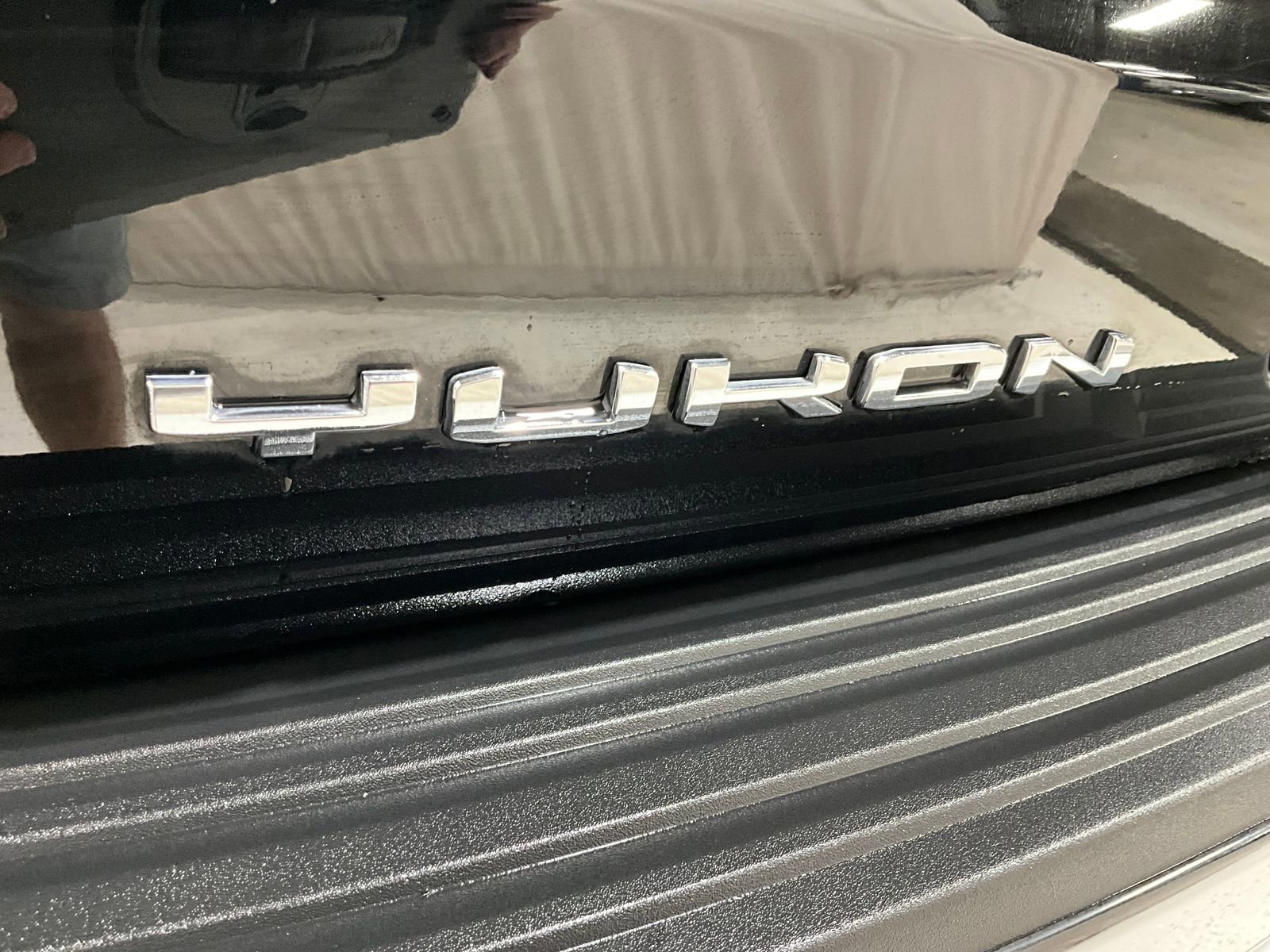 Used 2024 GMC Yukon XL Denali w/ Advanced Technology Package AWD/4WD image 31