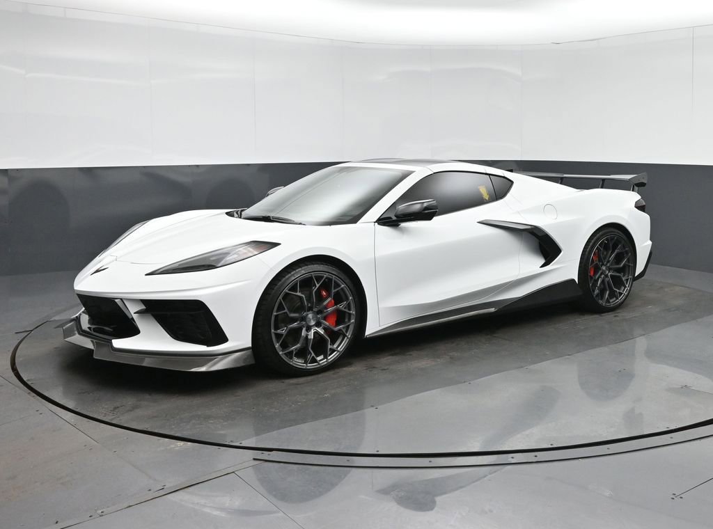 Used 2020 Chevrolet Corvette Stingray Premium Cpe w/ 3LT Preferred Equipment Group image 3
