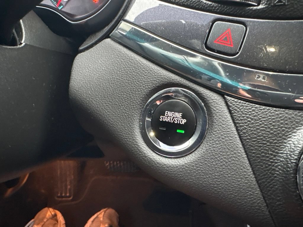 Used 2017 Chevrolet Impala Premier FWD image 25