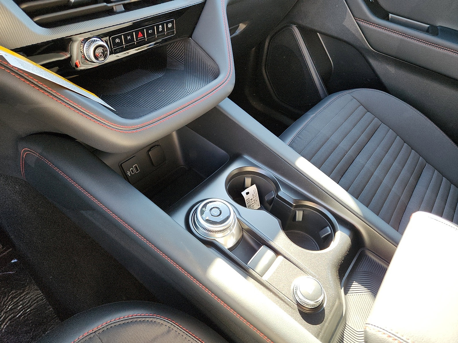 New 2026 Ford Explorer ST-Line w/ Premium Package image 18