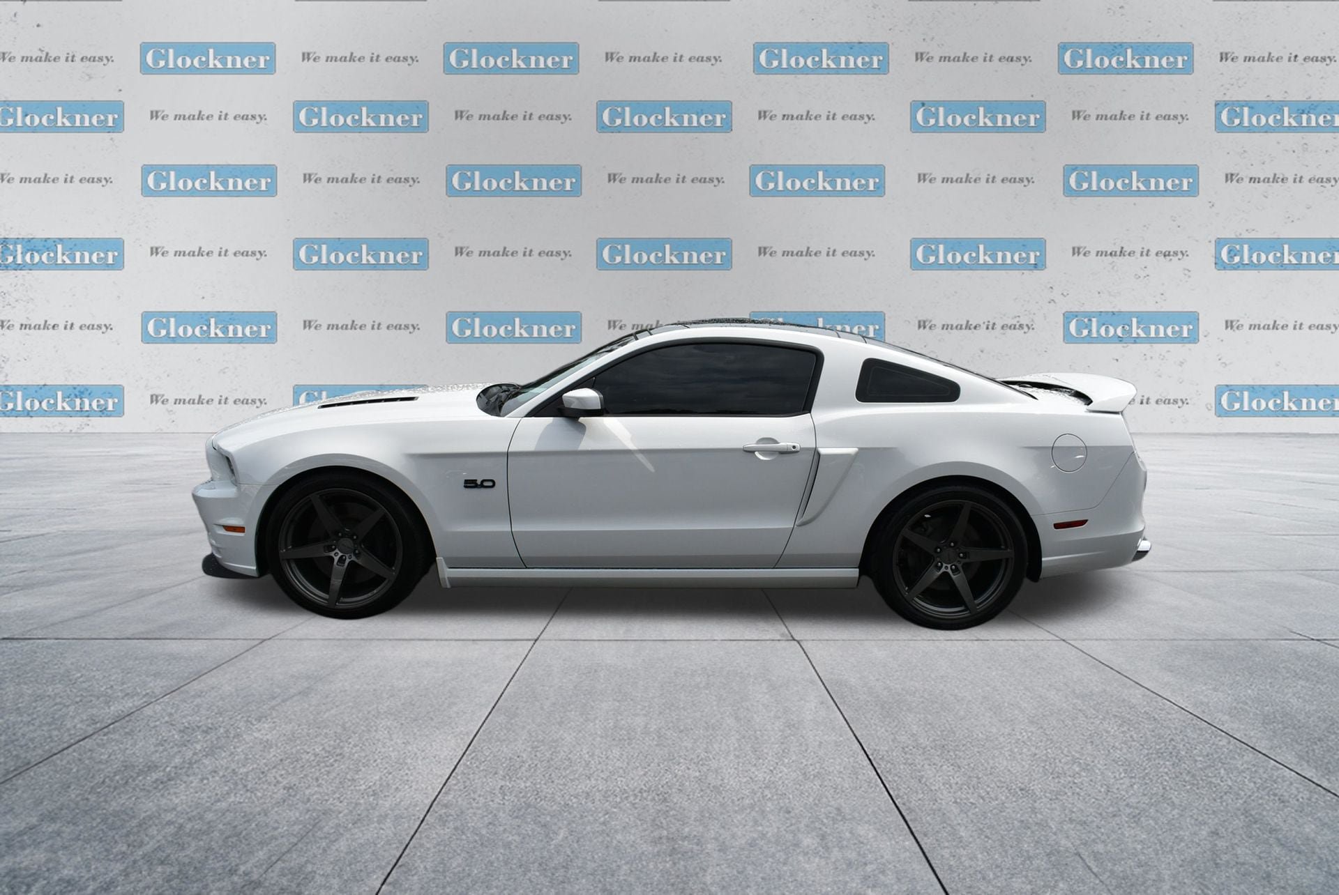Used 2014 Ford Mustang GT Premium w/ Equipment Group 402A RWD image 9
